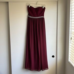 Burgundy Strapless Maxi-Dress from Macy’s / Juniors Size 5